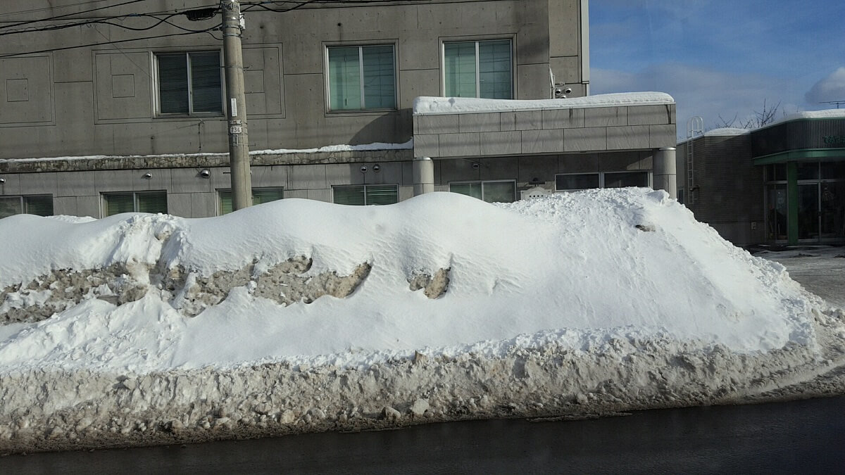 札幌に積もっていた大量の雪