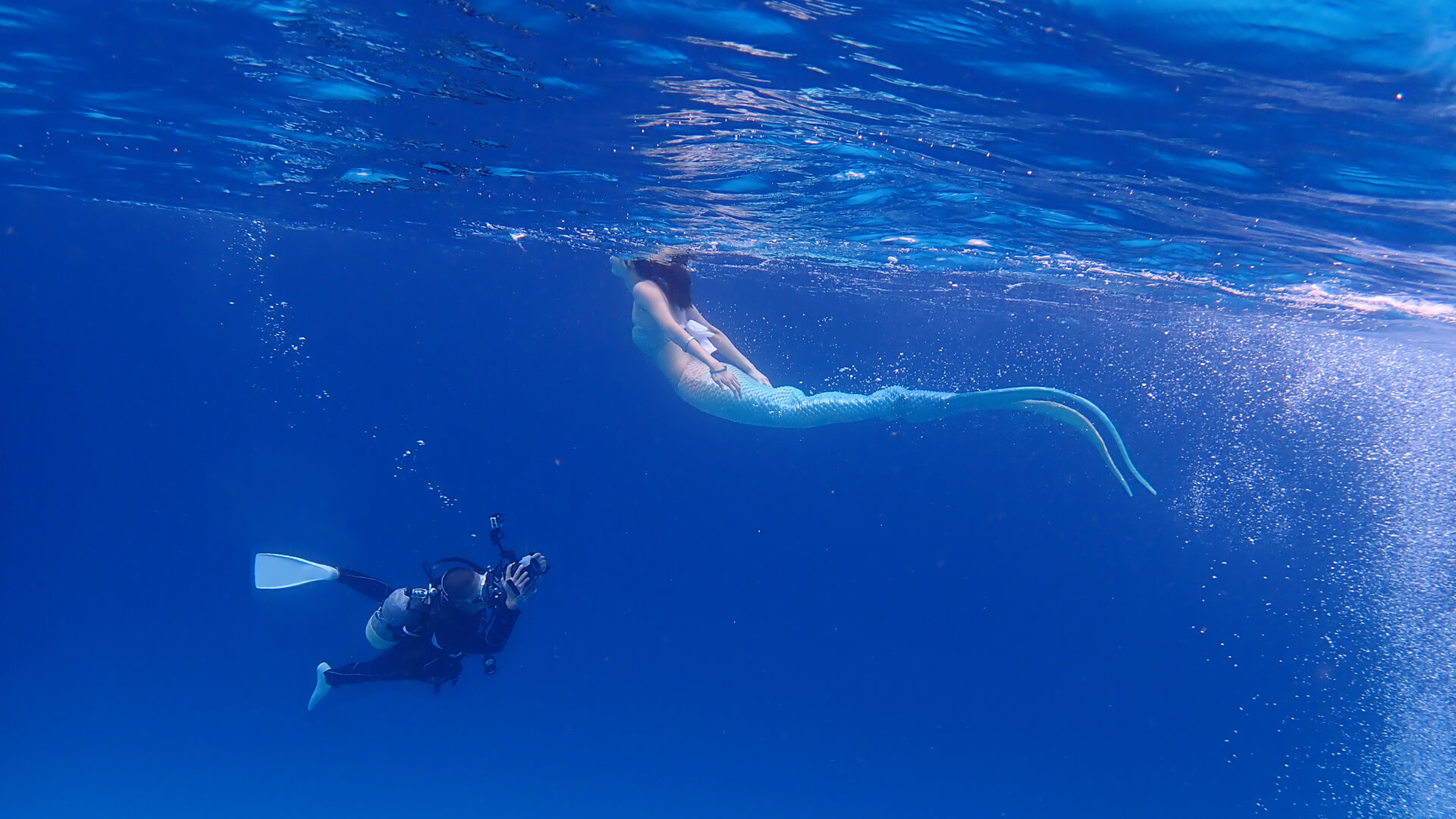 水中動画撮影用にカメラa6500とハウジングを購入、人魚の映像作品